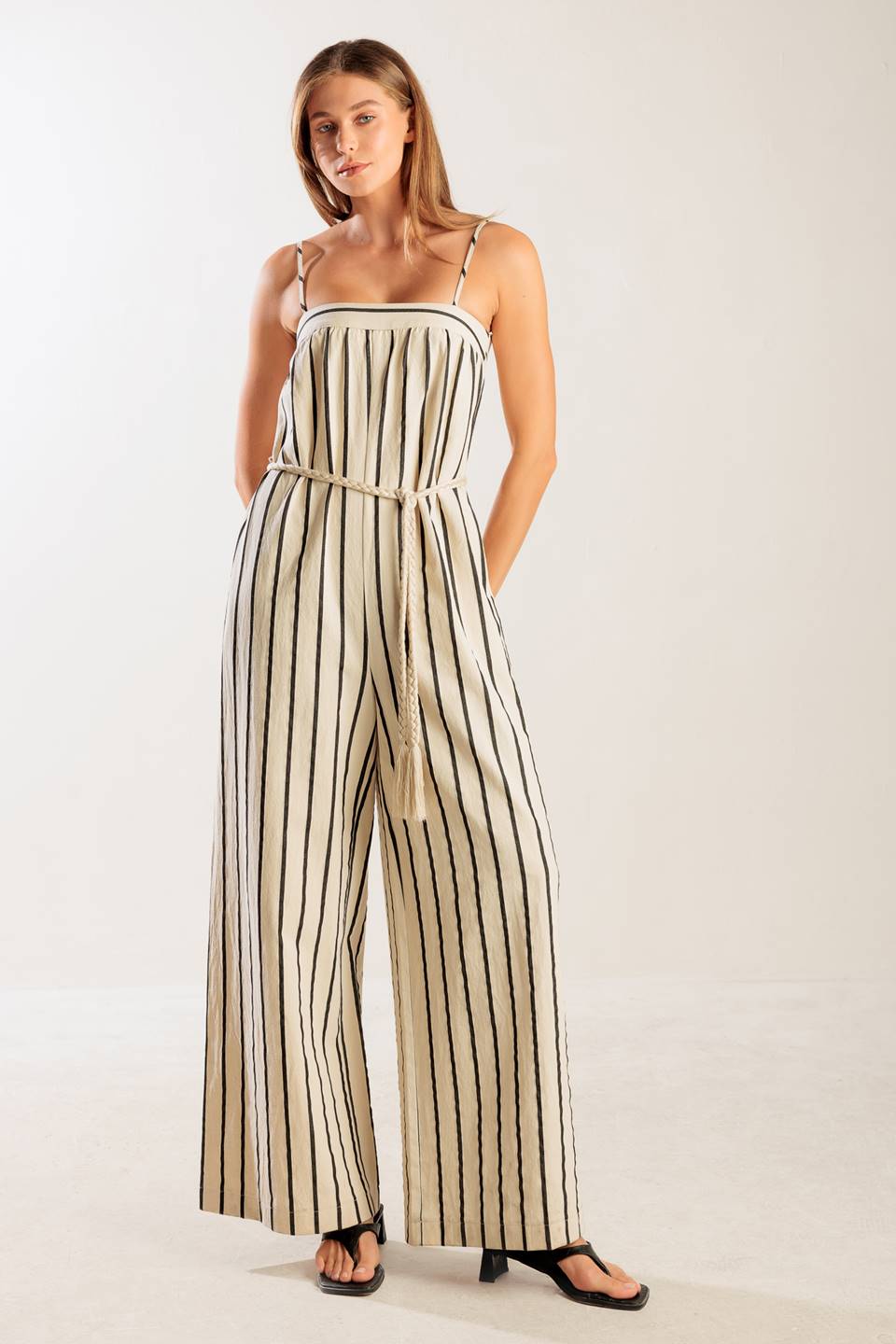 JUST THE BEGINNING WOVEN JUMPSUIT Flying Tomato